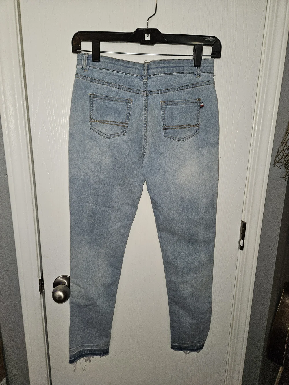 Light Wash Youth Girl's Skinny Jeans - Classic Casual